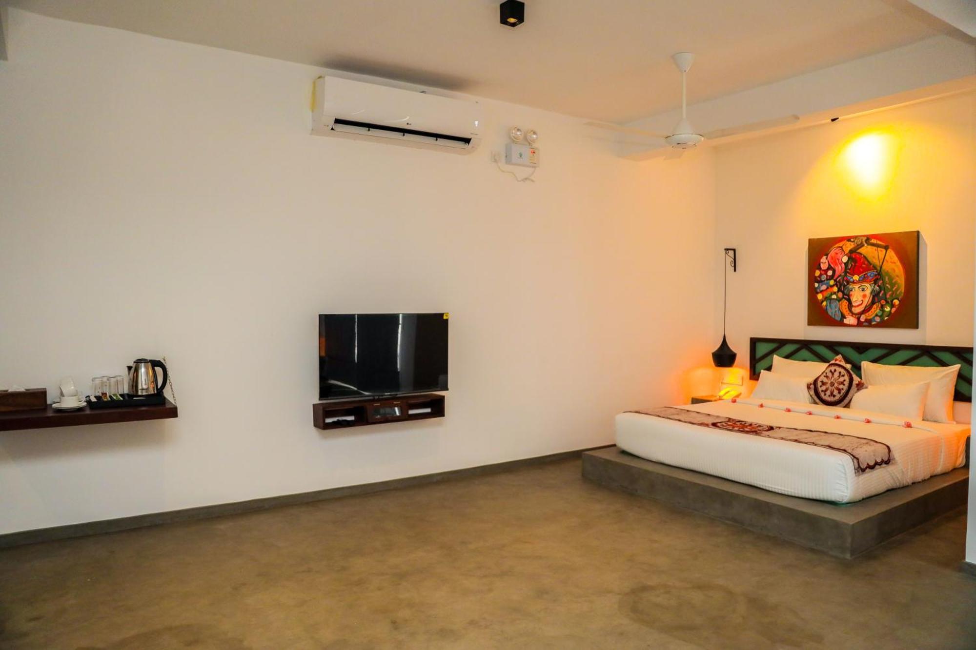 The Chariot Hikkduwa Resort Хиккадува Экстерьер фото